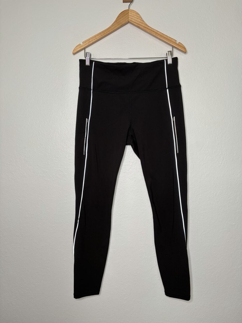 Athleta Black Rainer Reflective Stripe Legging Size Large Tall Running Workout